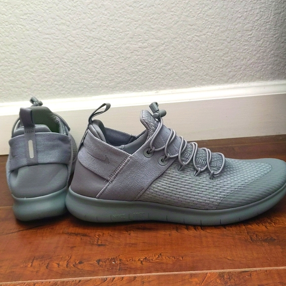 Nike womens Free Rn CMTR sneakers - Picture 5 of 9